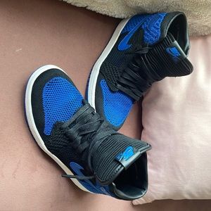Air Jordan retro 1s high fly knit